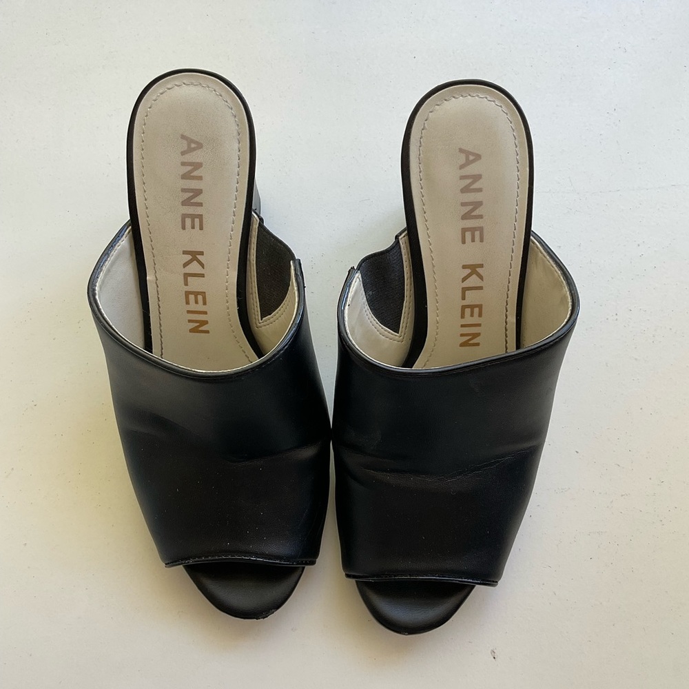 Anne Klein Black Heels